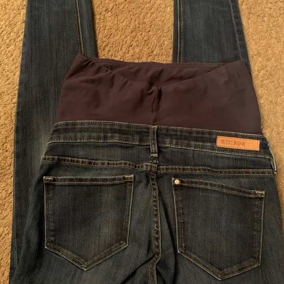 Maternity H&M distressed Jeans SZ 6 - Picture 4 of 8